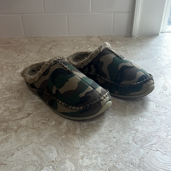 Boys camo slippers size 3 Deer Stags slipperooz - Picture 3 of 9